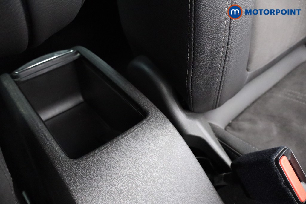 Vauxhall Crossland Ultimate Manual Diesel SUV - Stock Number (1547020) - 8th supplementary image