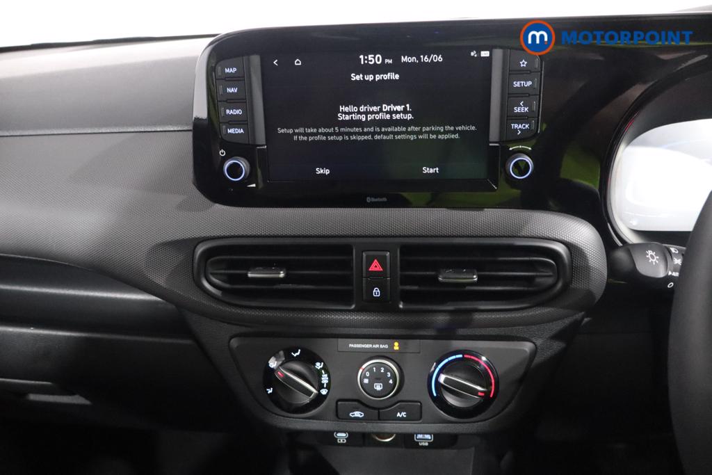Hyundai I10 Advance Automatic Petrol Hatchback - Stock Number (1547269) - 2nd supplementary image