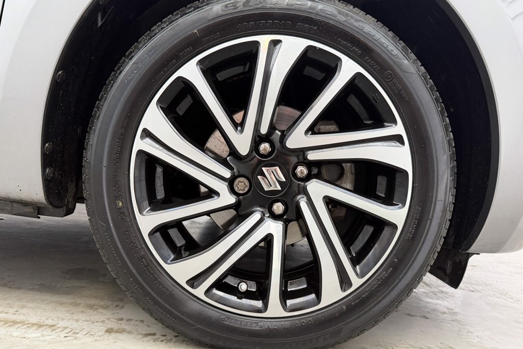 Suzuki Swift SZ5 Automatic Petrol-Electric Hybrid Hatchback - Stock Number (1547740) - 29th supplementary image
