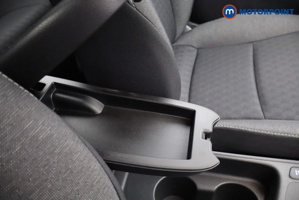 Toyota Yaris Icon Automatic Petrol-Electric Hybrid Hatchback - Stock Number (1547793) - 8th supplementary image