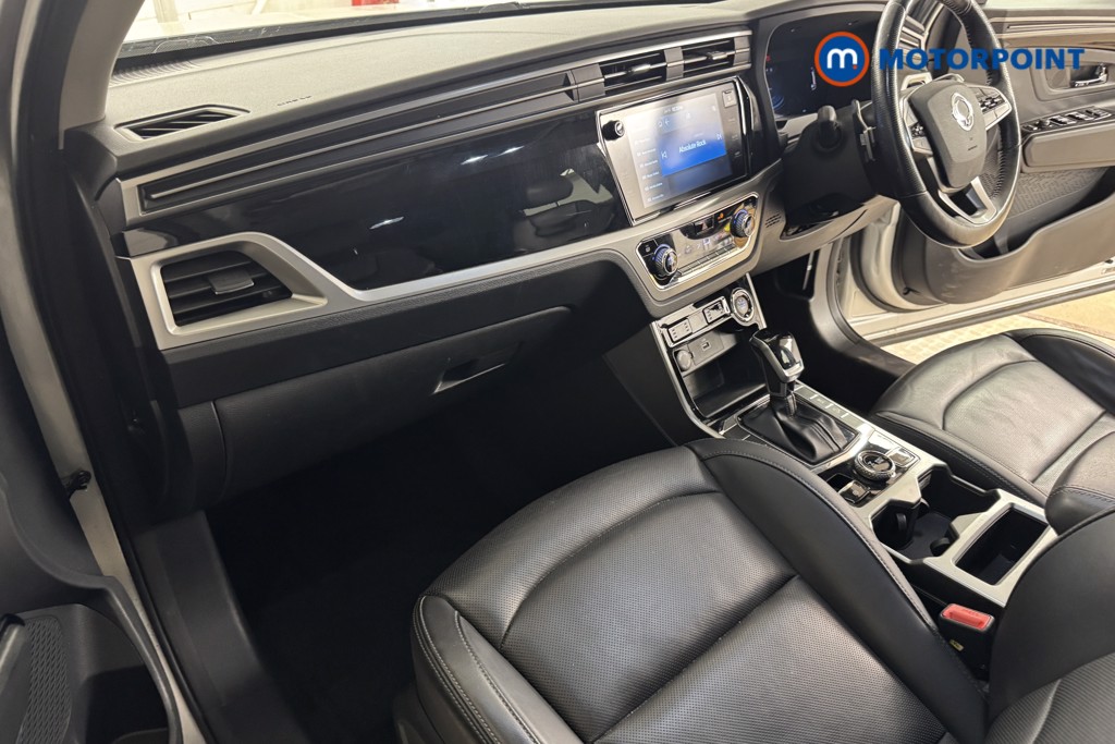 Ssangyong Korando Ultimate Automatic Diesel SUV - Stock Number (1547976) - 8th supplementary image