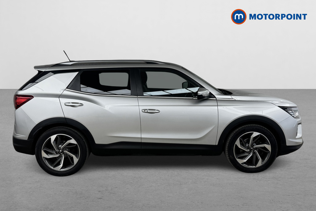 Ssangyong Korando Ultimate Automatic Diesel SUV - Stock Number (1547976) - Drivers side