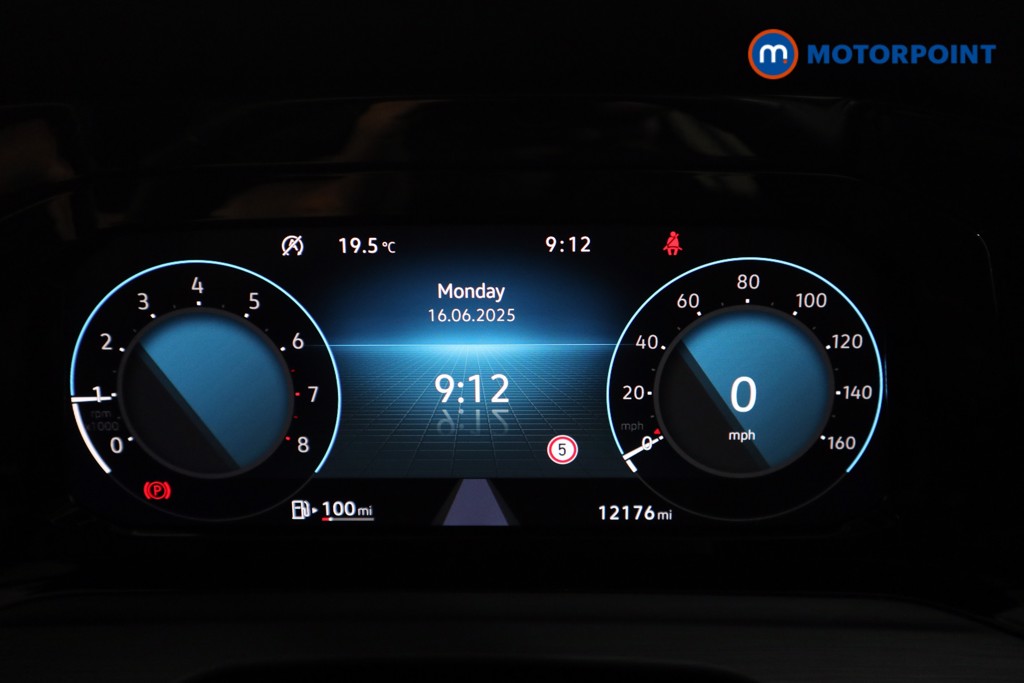 Volkswagen Golf Style Manual Petrol Hatchback - Stock Number (1548156) - 5th supplementary image