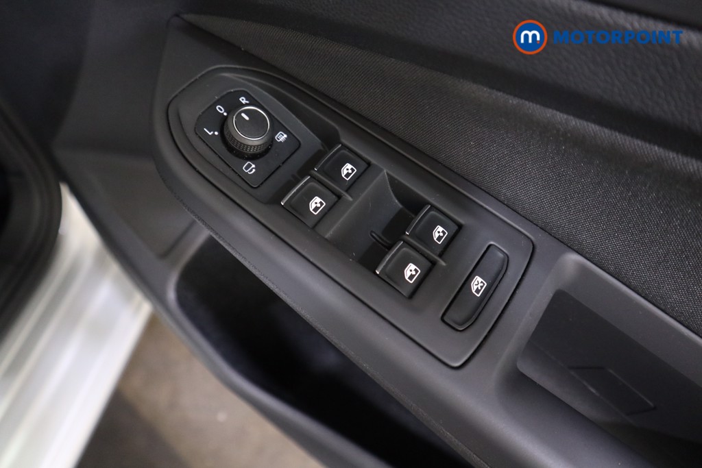Volkswagen Golf Style Manual Petrol Hatchback - Stock Number (1548156) - 10th supplementary image