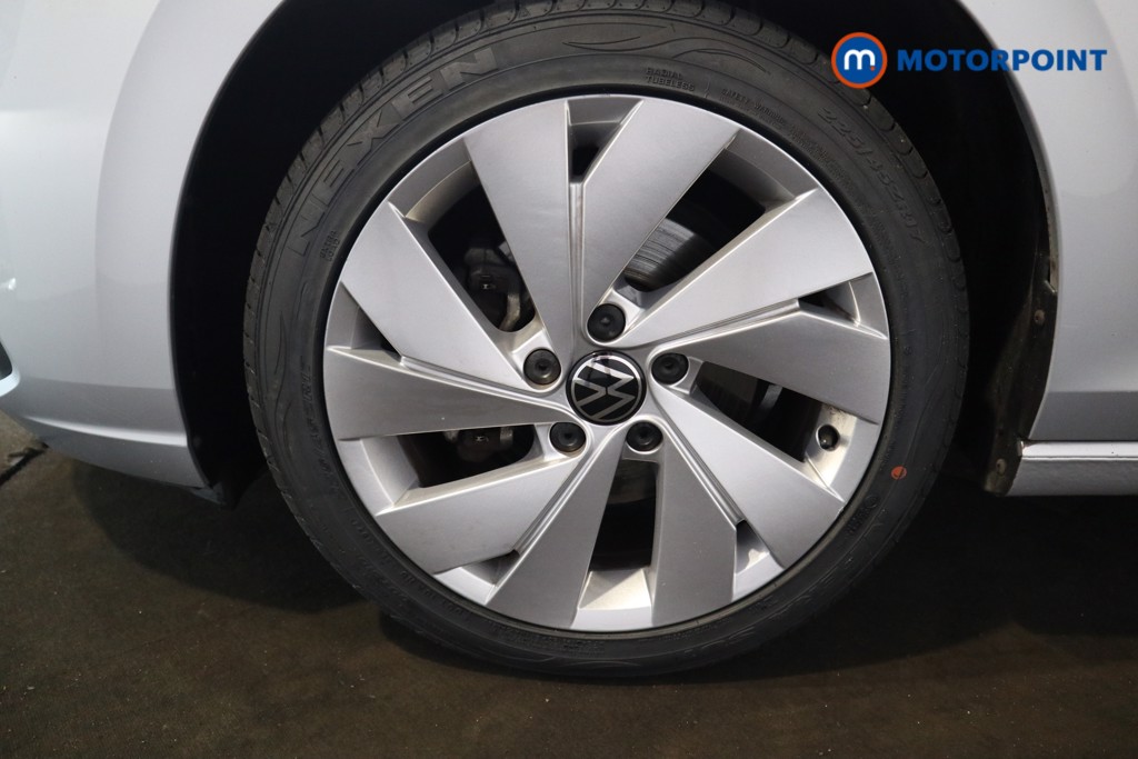 Volkswagen Golf Style Manual Petrol Hatchback - Stock Number (1548156) - 17th supplementary image