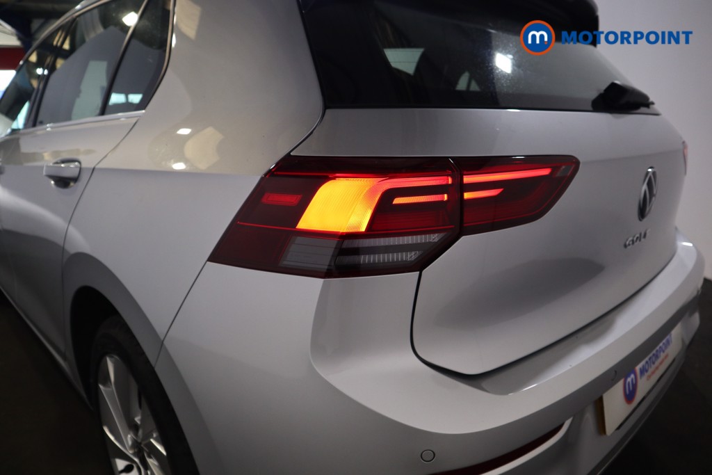 Volkswagen Golf Style Manual Petrol Hatchback - Stock Number (1548156) - 20th supplementary image