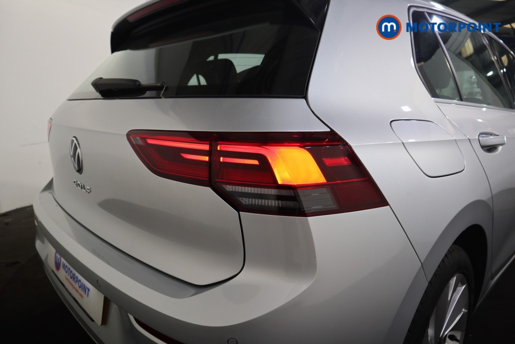 Volkswagen Golf Style Manual Petrol Hatchback - Stock Number (1548156) - 21st supplementary image