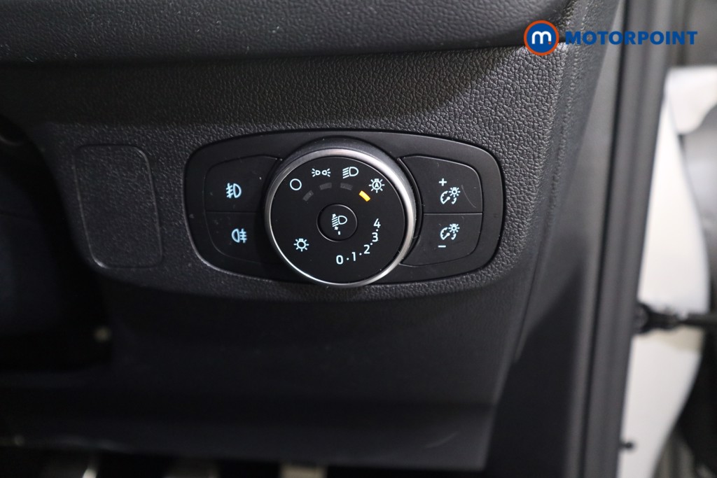 Ford Focus St-Line Edition Manual Petrol-Electric Hybrid Hatchback - Stock Number (1548373) - 10th supplementary image