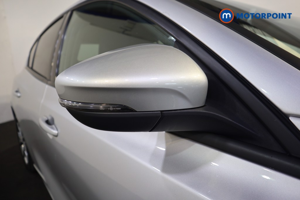 Ford Focus St-Line Edition Manual Petrol-Electric Hybrid Hatchback - Stock Number (1548373) - 23rd supplementary image