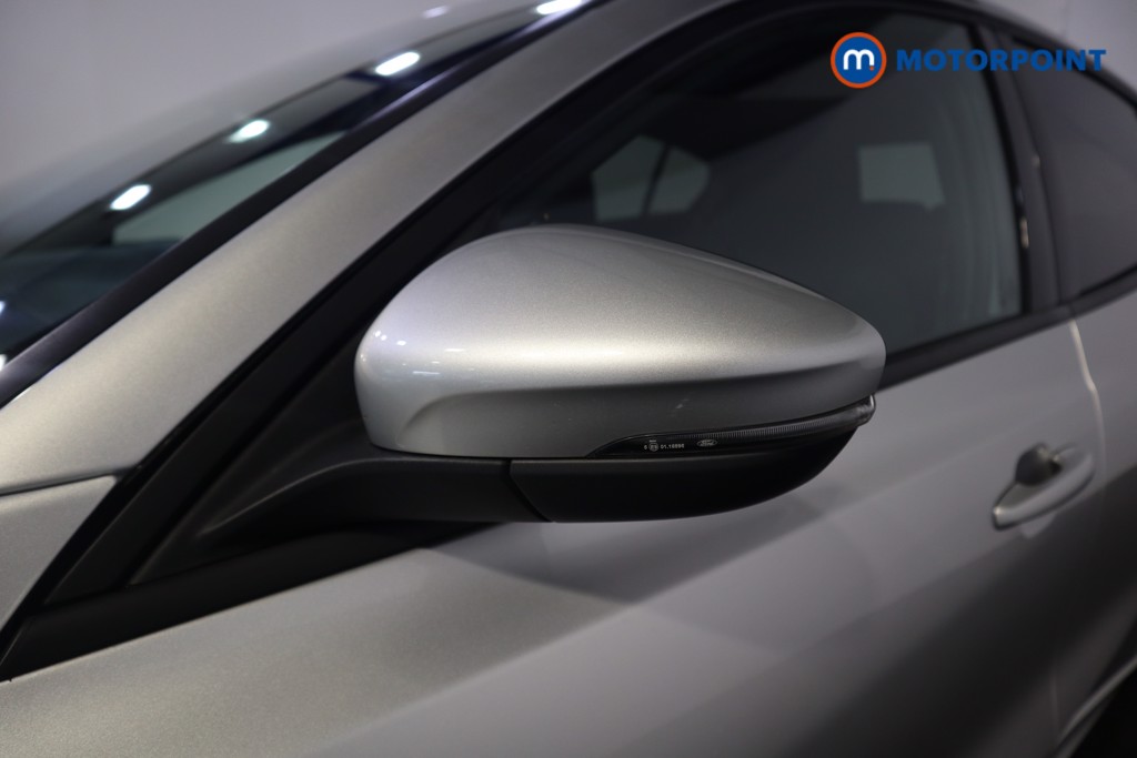 Ford Focus St-Line Edition Manual Petrol-Electric Hybrid Hatchback - Stock Number (1548373) - 24th supplementary image
