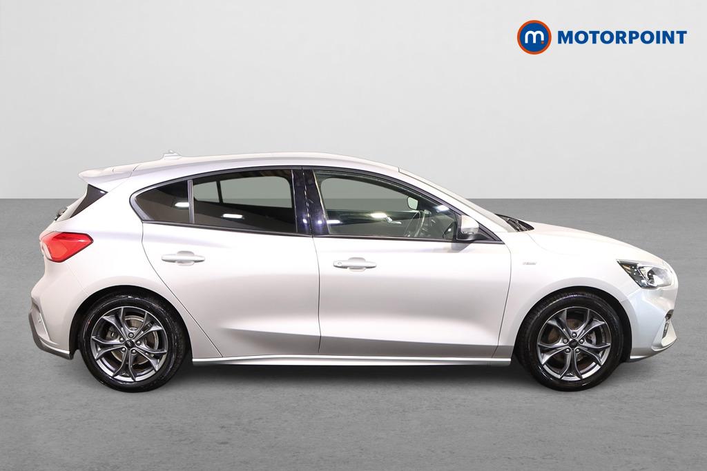 Ford Focus St-Line Edition Manual Petrol-Electric Hybrid Hatchback - Stock Number (1548373) - Drivers side