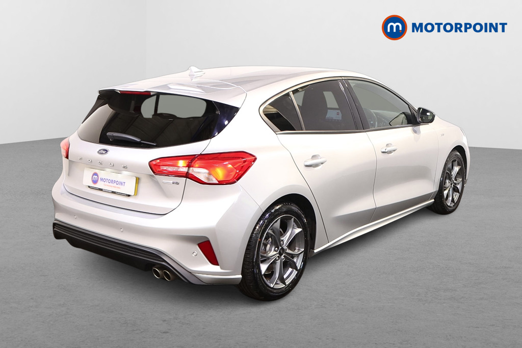 Ford Focus St-Line Edition Manual Petrol-Electric Hybrid Hatchback - Stock Number (1548373) - Drivers side rear corner
