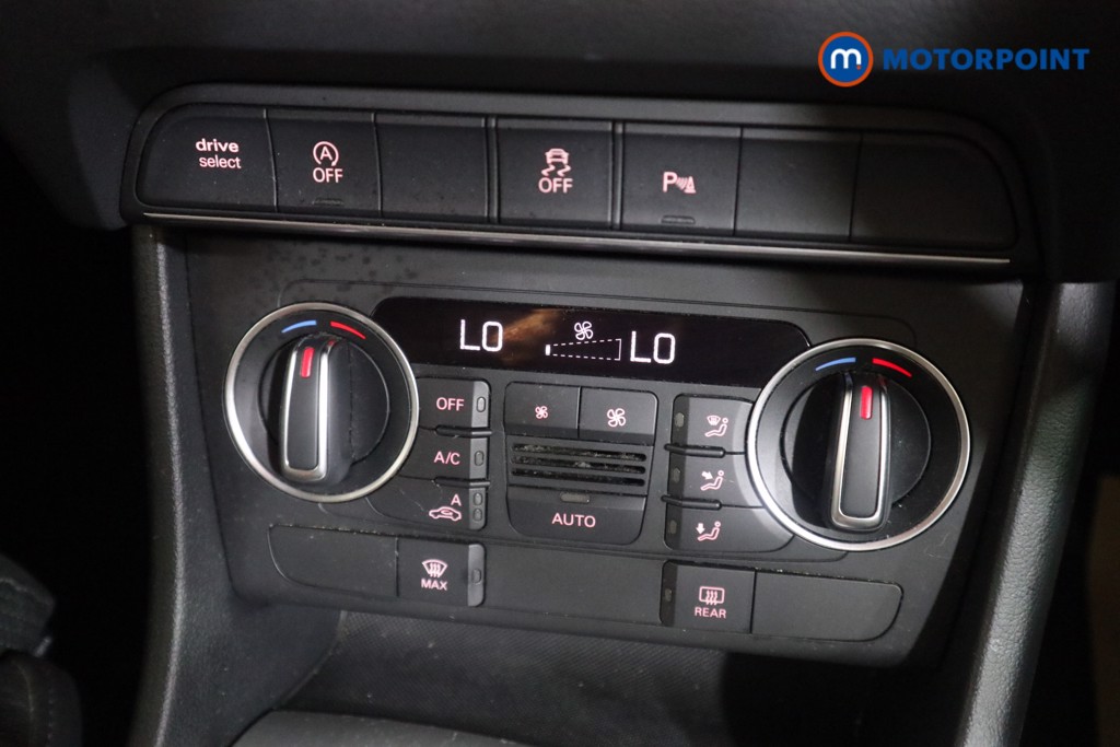 Audi Q3 S Line Edition Manual Petrol SUV - Stock Number (1548459) - 9th supplementary image