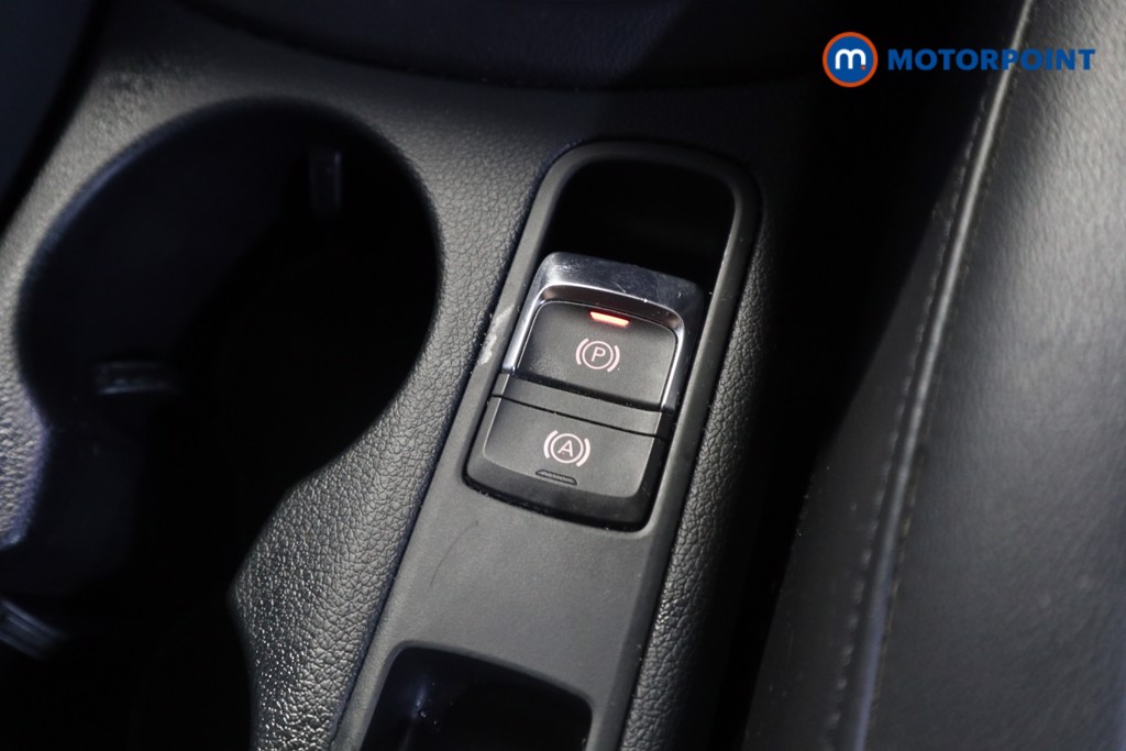 Audi Q3 S Line Edition Manual Petrol SUV - Stock Number (1548459) - 10th supplementary image