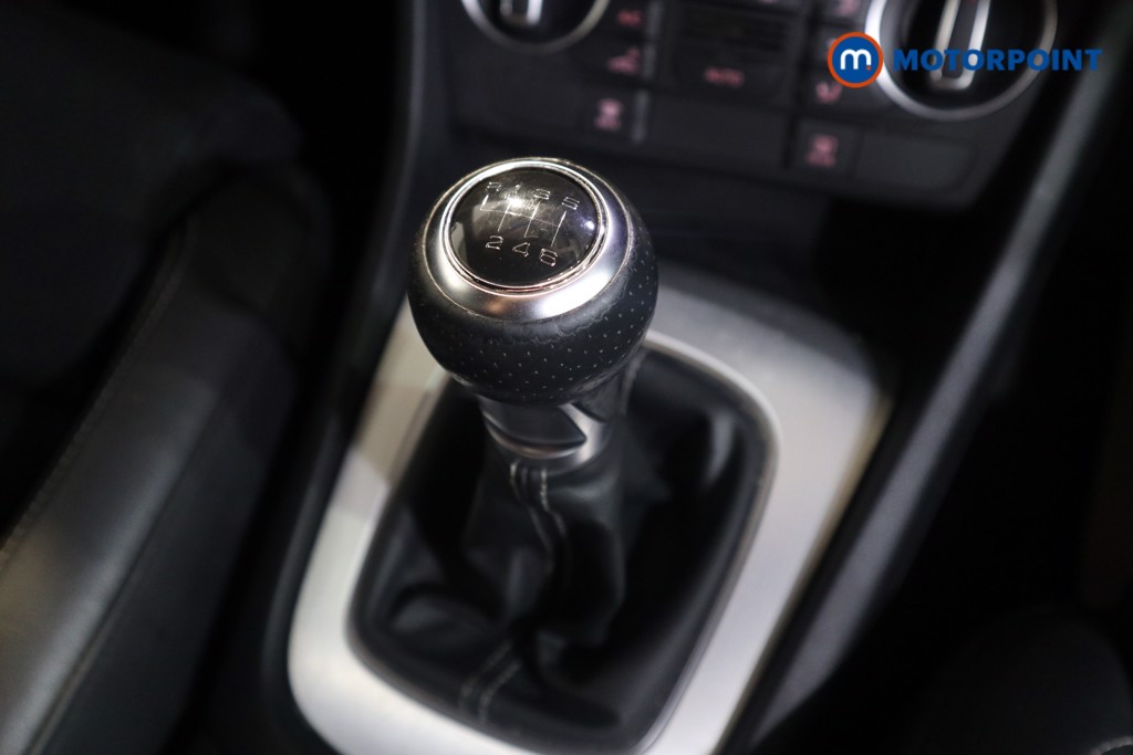 Audi Q3 S Line Edition Manual Petrol SUV - Stock Number (1548459) - 11th supplementary image