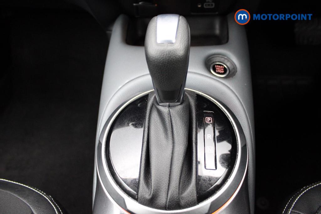 Nissan Juke Tekna Automatic Petrol SUV - Stock Number (1548878) - 7th supplementary image