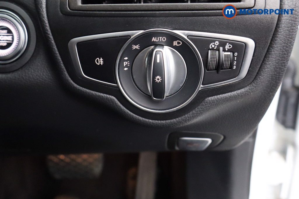 Mercedes-Benz C Class SE Automatic Diesel Saloon - Stock Number (1548971) - 13th supplementary image