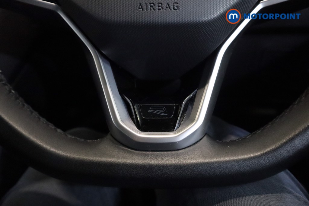 Volkswagen Tiguan R-Line Automatic Petrol Plug-In Hybrid SUV - Stock Number (1549433) - 11th supplementary image