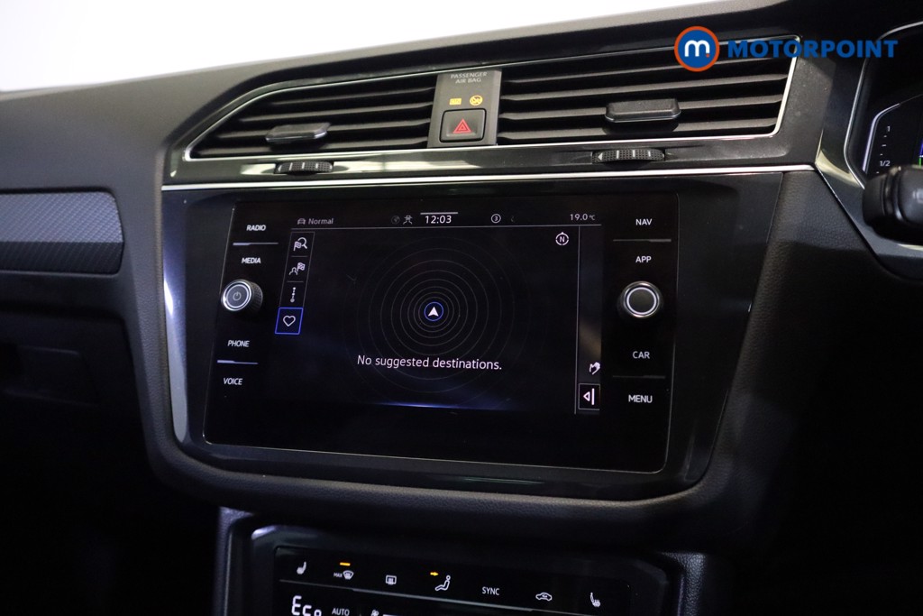 Volkswagen Tiguan R-Line Automatic Petrol Plug-In Hybrid SUV - Stock Number (1549433) - 14th supplementary image