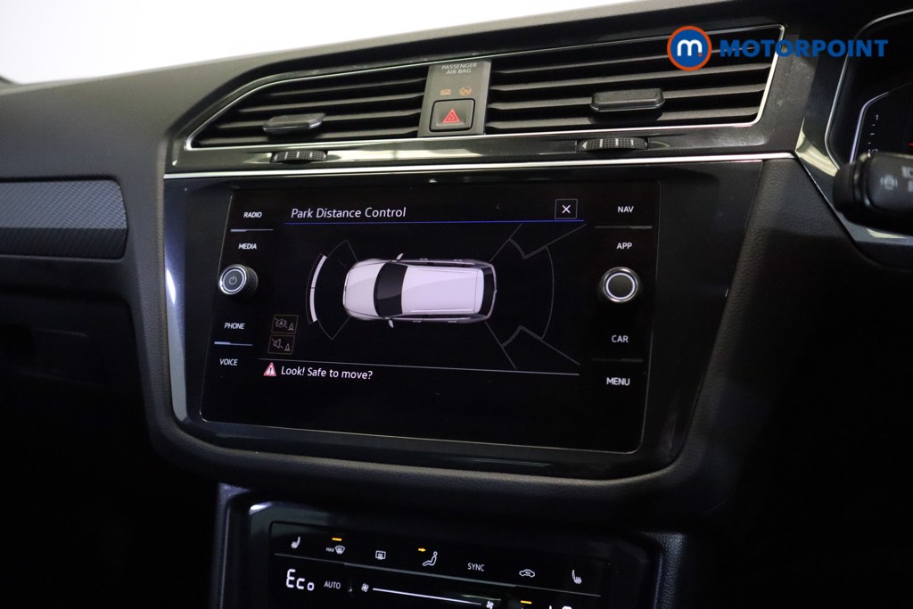 Volkswagen Tiguan R-Line Automatic Petrol Plug-In Hybrid SUV - Stock Number (1549433) - 15th supplementary image