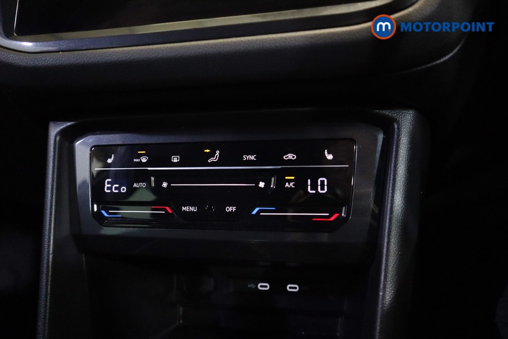 Volkswagen Tiguan R-Line Automatic Petrol Plug-In Hybrid SUV - Stock Number (1549433) - 22nd supplementary image