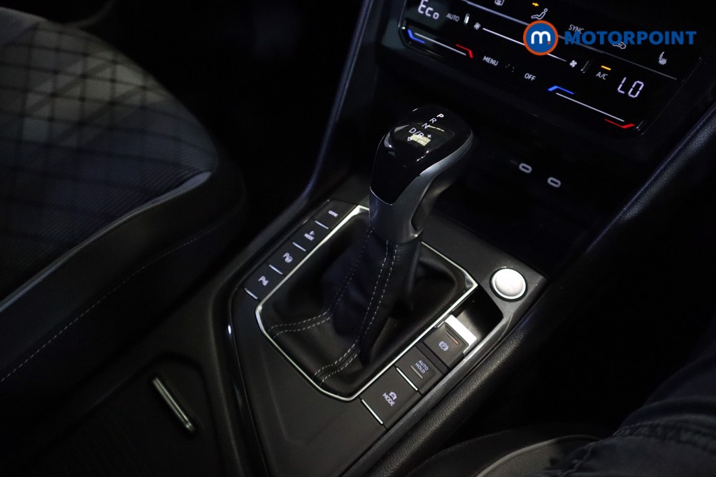 Volkswagen Tiguan R-Line Automatic Petrol Plug-In Hybrid SUV - Stock Number (1549433) - 23rd supplementary image