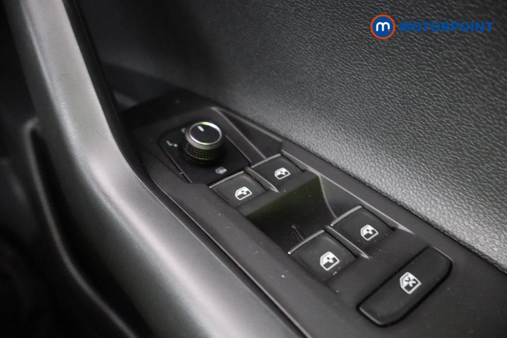 Volkswagen Polo Se Tech Edition Manual Petrol Hatchback - Stock Number (1550096) - 11th supplementary image