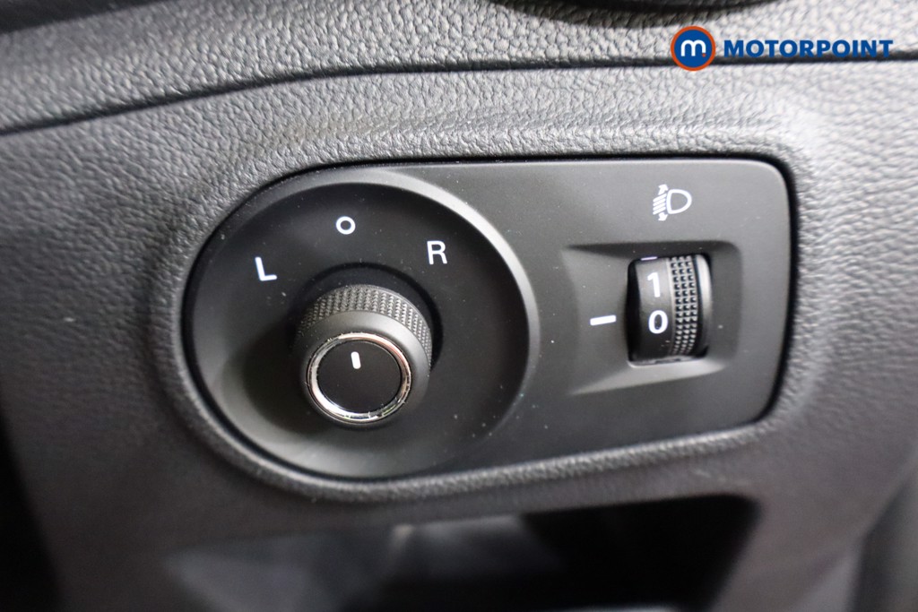 Mg Motor Uk MG3 Excite Manual Petrol Hatchback - Stock Number (1550125) - 11th supplementary image