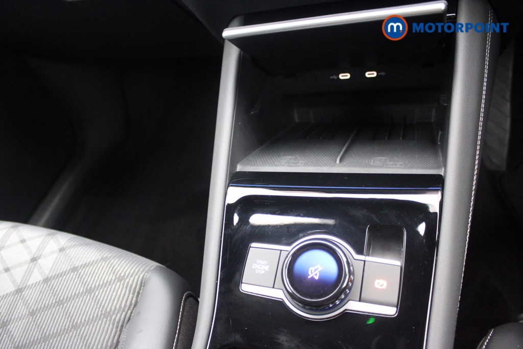 Volkswagen Tiguan R-Line Automatic Diesel SUV - Stock Number (1550982) - 12th supplementary image