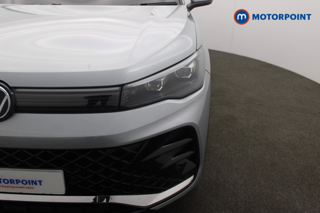 Volkswagen Tiguan R-Line Automatic Diesel SUV - Stock Number (1550982) - 22nd supplementary image