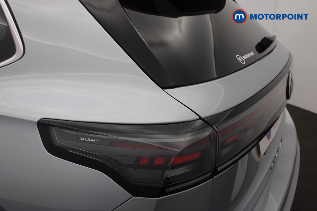 Volkswagen Tiguan R-Line Automatic Diesel SUV - Stock Number (1550982) - 25th supplementary image