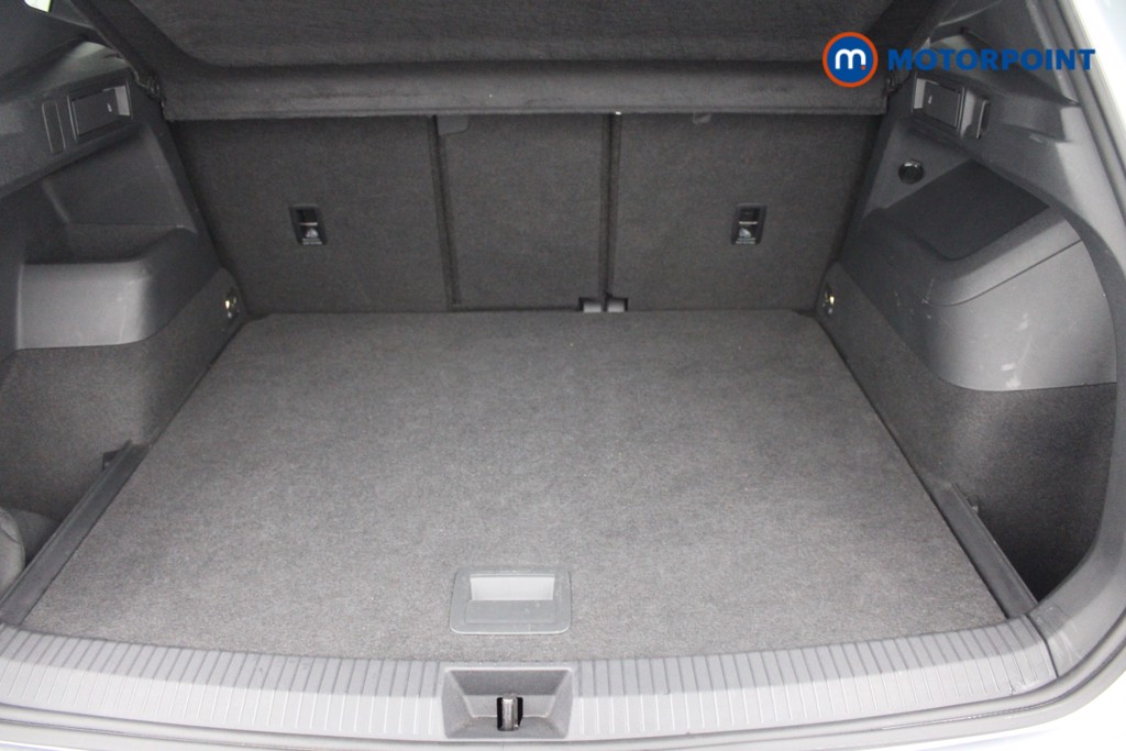 Volkswagen Tiguan R-Line Automatic Diesel SUV - Stock Number (1550982) - 28th supplementary image