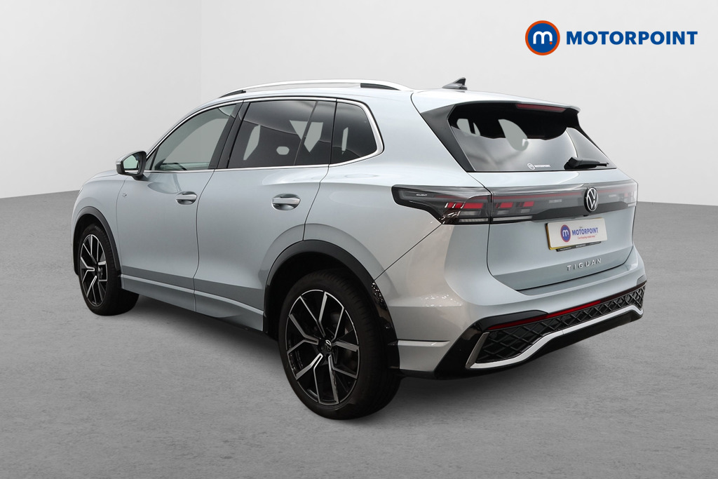 Volkswagen Tiguan R-Line Automatic Diesel SUV - Stock Number (1550982) - Passenger side rear corner