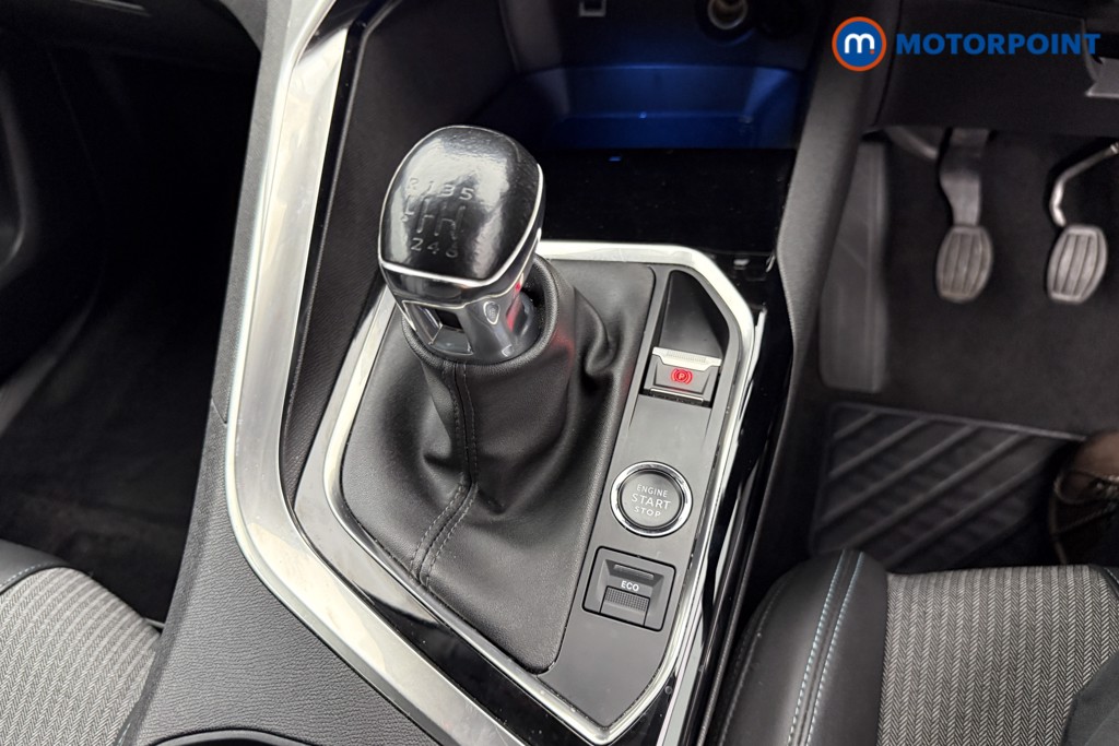 Peugeot 3008 Allure Manual Diesel SUV - Stock Number (1551060) - 12th supplementary image