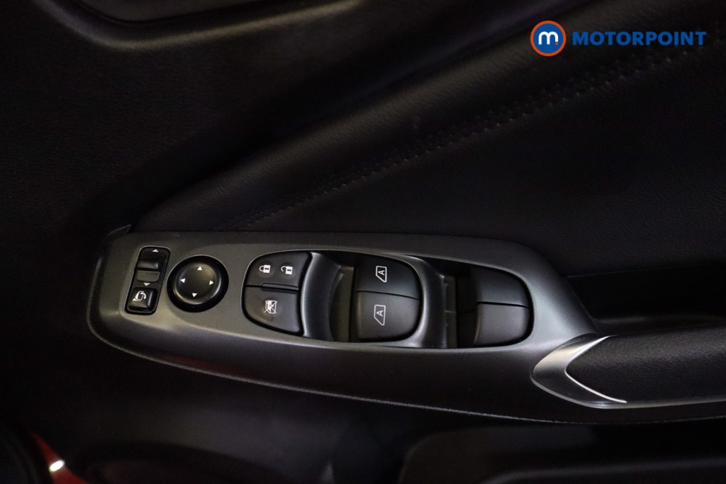 Nissan Juke N-Connecta Automatic Petrol-Electric Hybrid SUV - Stock Number (1551336) - 3rd supplementary image