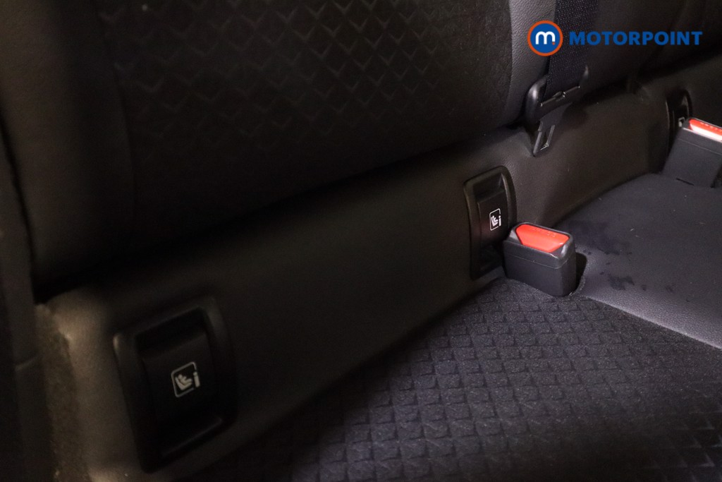Nissan Juke N-Connecta Automatic Petrol-Electric Hybrid SUV - Stock Number (1551336) - 23rd supplementary image
