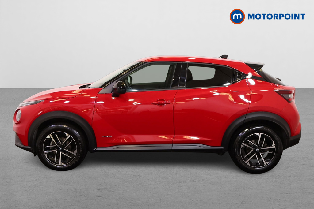 Nissan Juke N-Connecta Automatic Petrol-Electric Hybrid SUV - Stock Number (1551336) - Passenger side