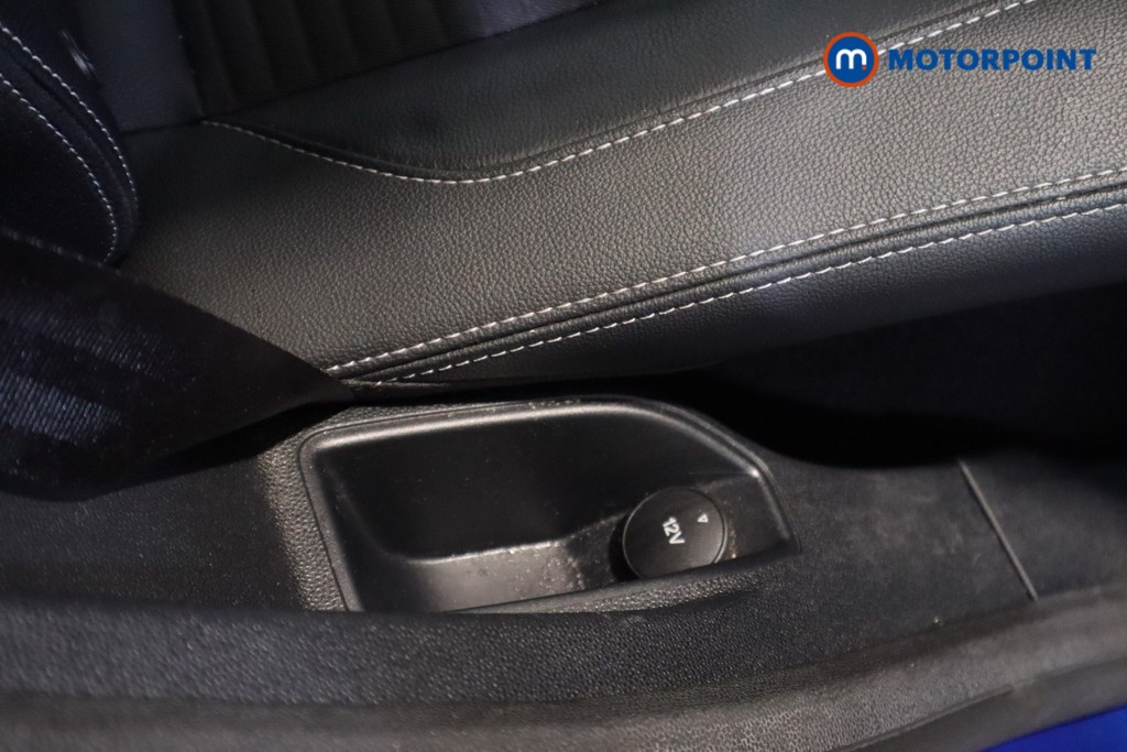 Ford Ecosport Titanium Manual Petrol SUV - Stock Number (1551608) - 25th supplementary image
