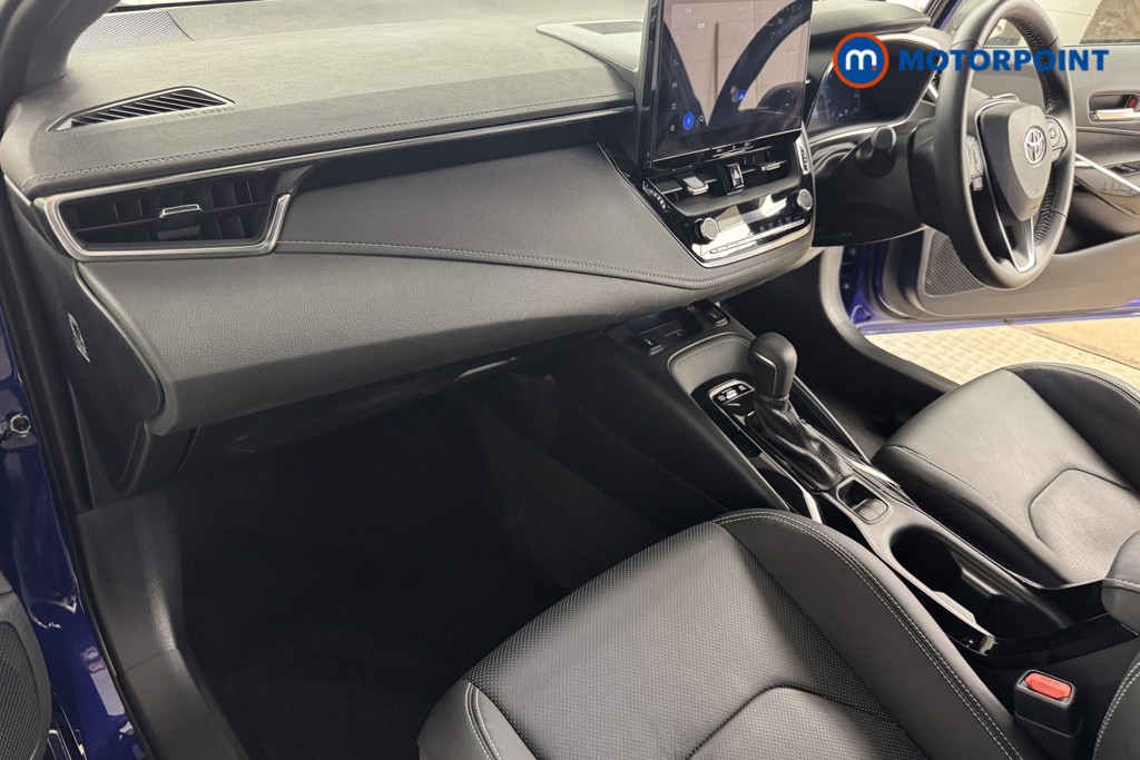 Toyota Corolla Excel Automatic Petrol-Electric Hybrid Hatchback - Stock Number (1551818) - 8th supplementary image