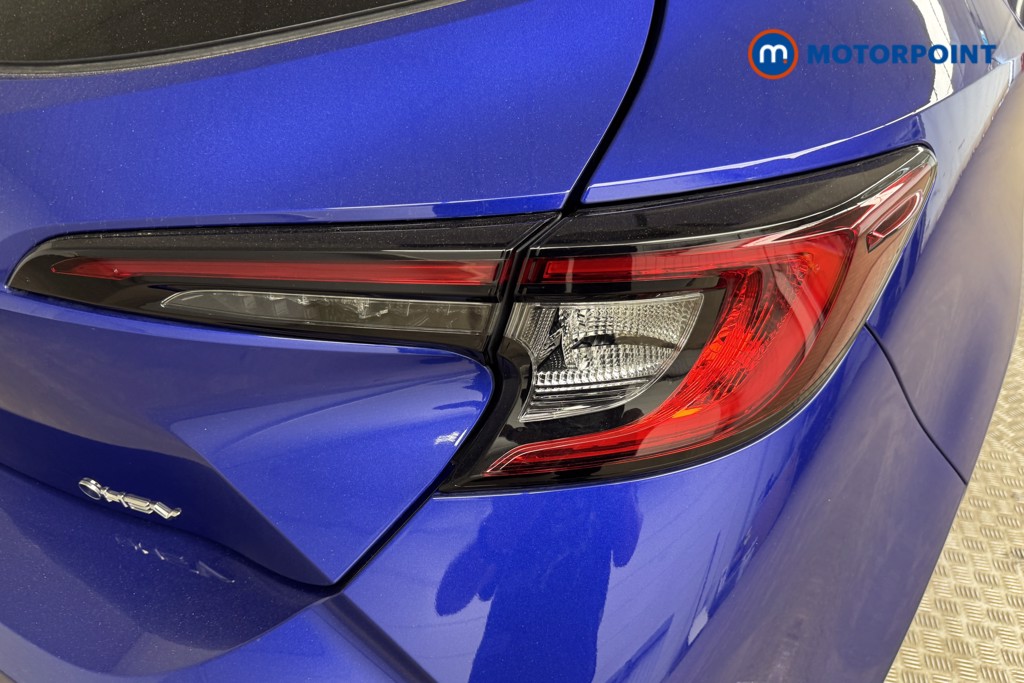 Toyota Corolla Excel Automatic Petrol-Electric Hybrid Hatchback - Stock Number (1551818) - 18th supplementary image