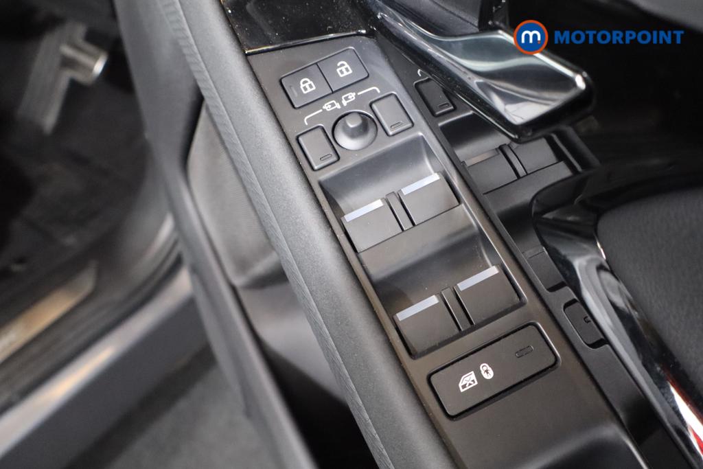 Land Rover Range Rover Evoque Evoque Edition Automatic Petrol Plug-In Hybrid SUV - Stock Number (1551841) - 8th supplementary image