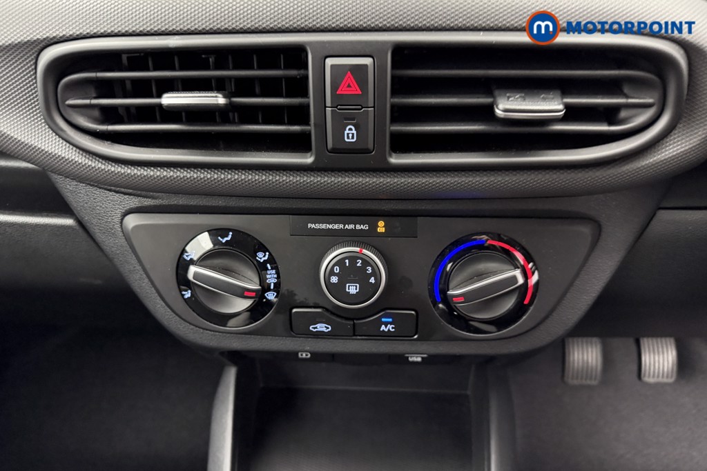 Hyundai I10 Advance Manual Petrol Hatchback - Stock Number (1551989) - 9th supplementary image