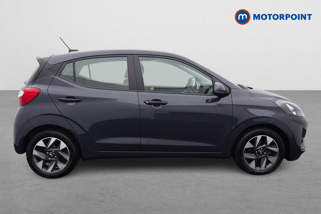 Hyundai I10 Advance Manual Petrol Hatchback - Stock Number (1551989) - Drivers side