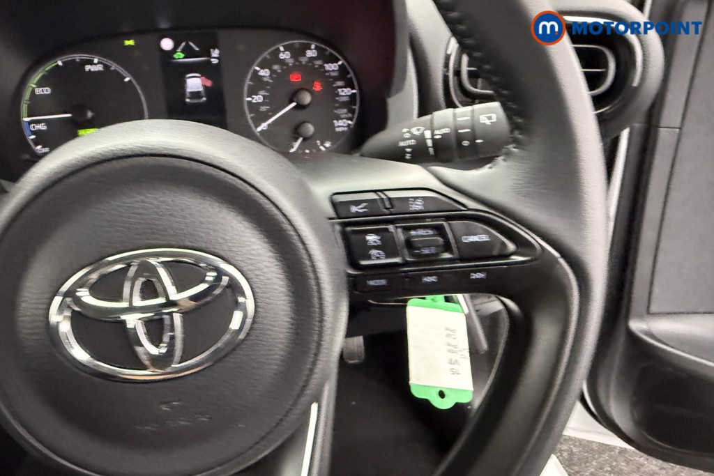 Toyota Yaris Icon Automatic Petrol-Electric Hybrid Hatchback - Stock Number (1551992) - 13th supplementary image