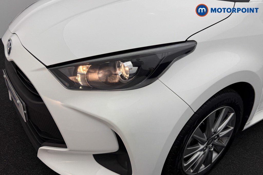 Toyota Yaris Icon Automatic Petrol-Electric Hybrid Hatchback - Stock Number (1551992) - 26th supplementary image