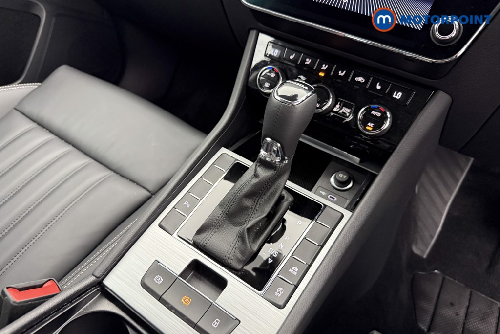 Skoda Superb Se Technology Automatic Diesel Hatchback - Stock Number (1551994) - 14th supplementary image