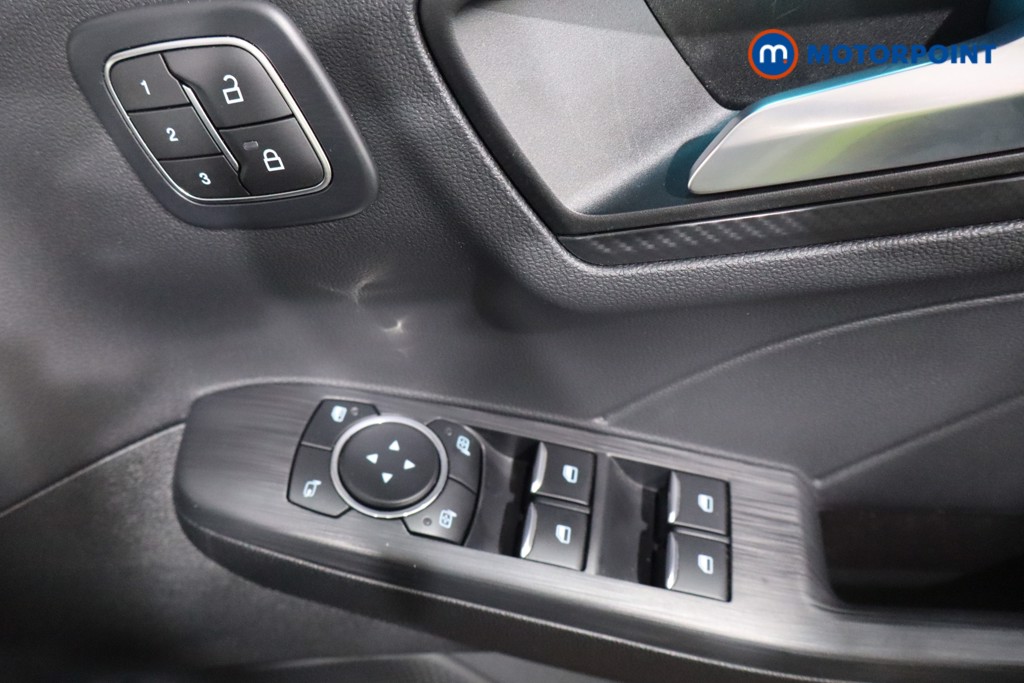 Ford Kuga St-Line Automatic Petrol Plug-In Hybrid SUV - Stock Number (1552135) - 17th supplementary image