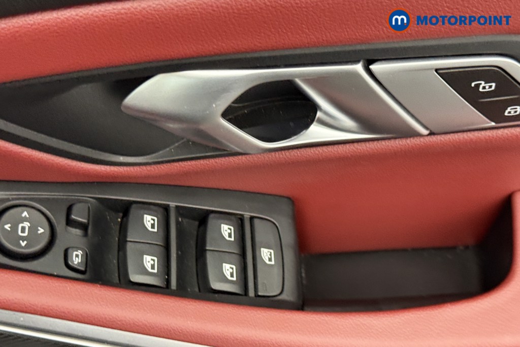 BMW 3 Series M Sport Automatic Petrol Plug-In Hybrid Saloon - Stock Number (1552251) - 15th supplementary image