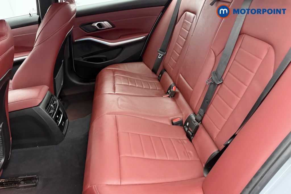 BMW 3 Series M Sport Automatic Petrol Plug-In Hybrid Saloon - Stock Number (1552251) - 22nd supplementary image