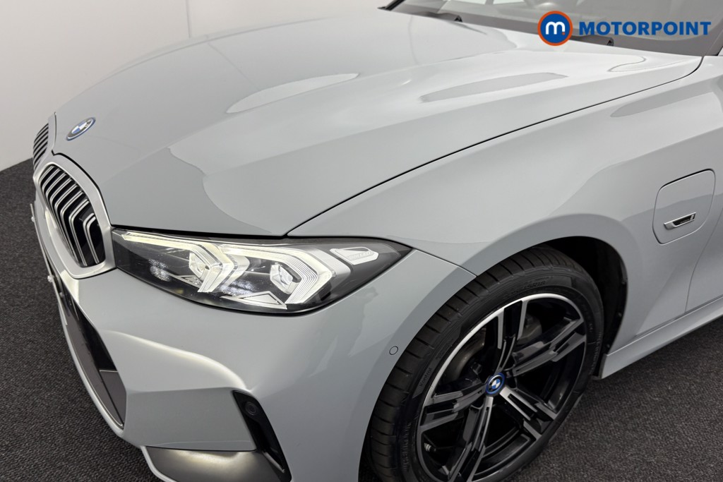 BMW 3 Series M Sport Automatic Petrol Plug-In Hybrid Saloon - Stock Number (1552251) - 27th supplementary image